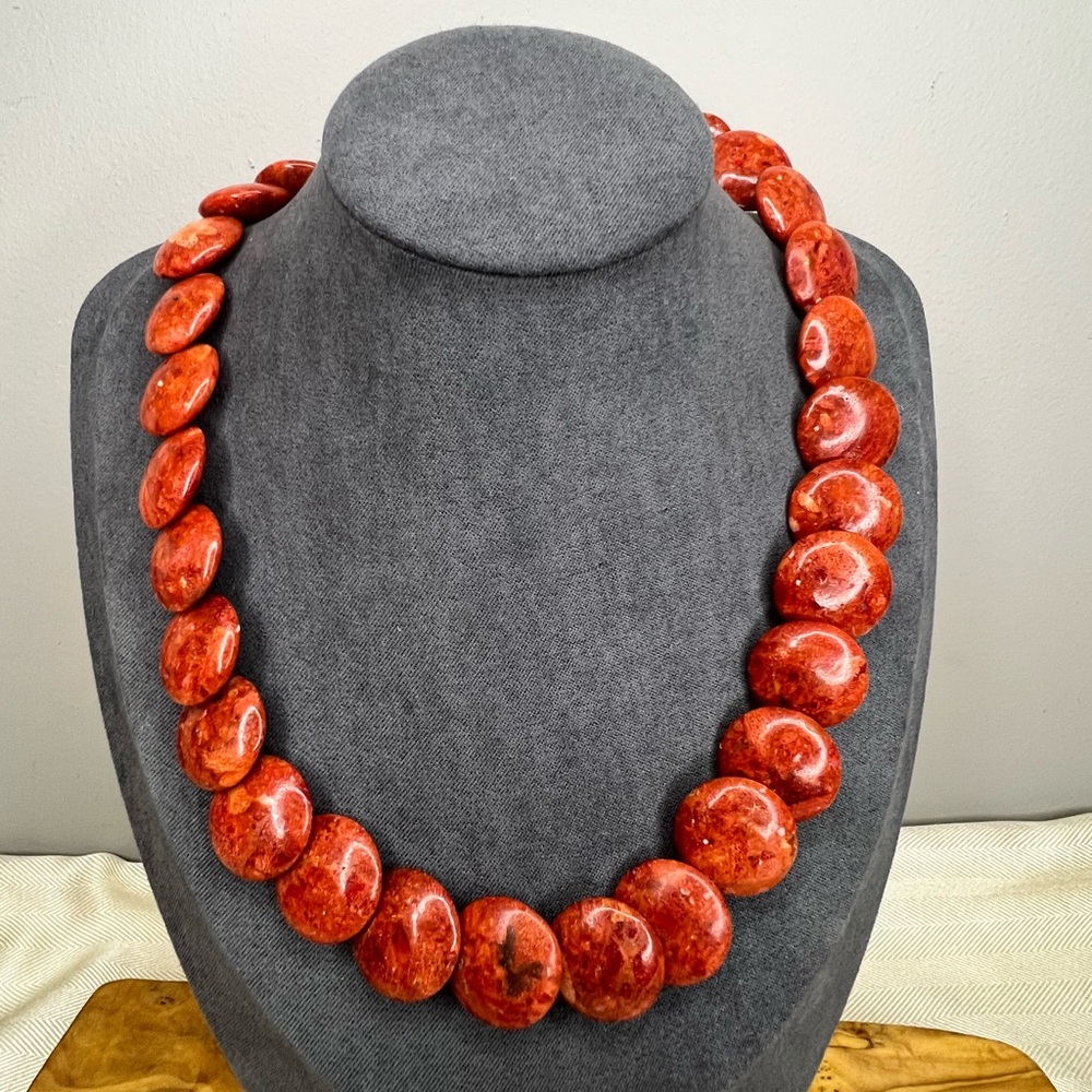 Sponge Coral Disk Red/Orange Beads Statement Necklace Silver ToneToggle Clasp